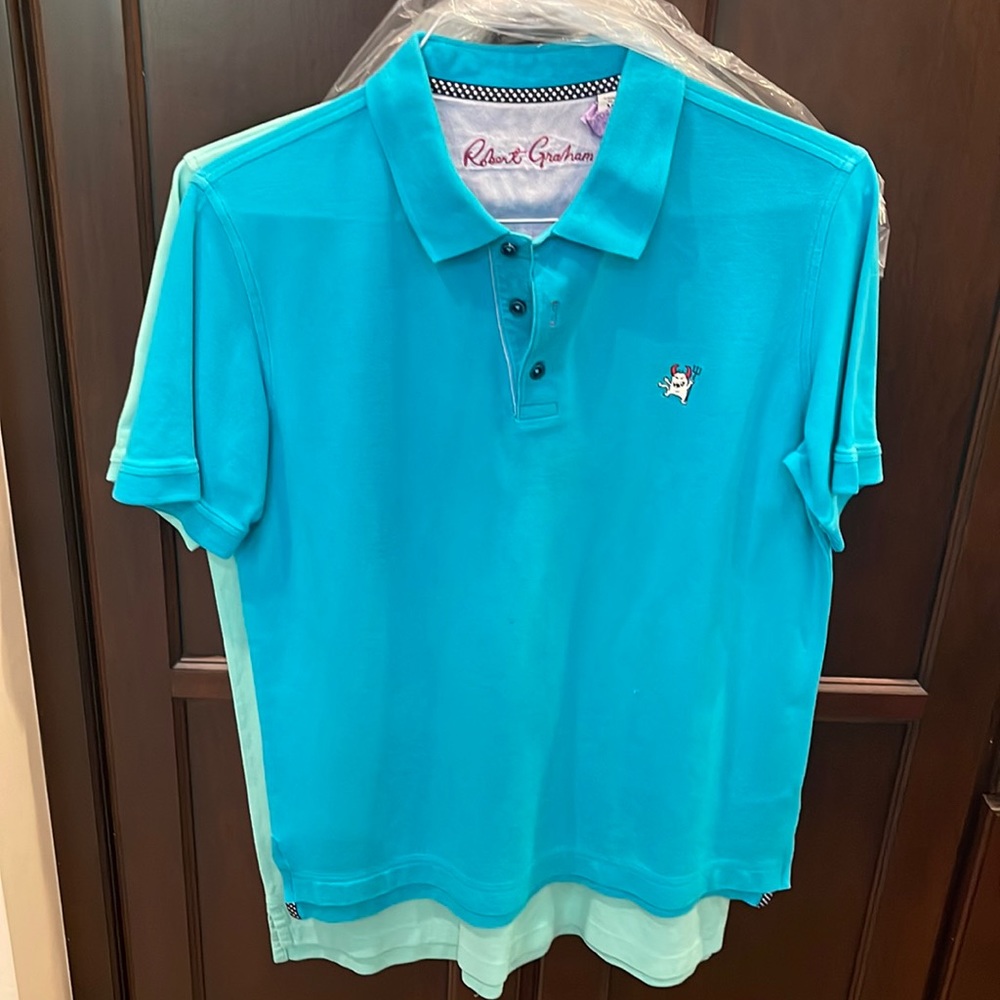 Robert Graham polo, size medium, dry cleaned & open to offers! Teal color